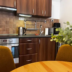 Corvin Gold City Garden Apartman