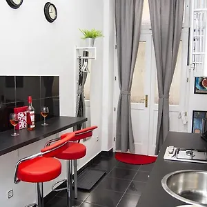 Somogyi Apartment