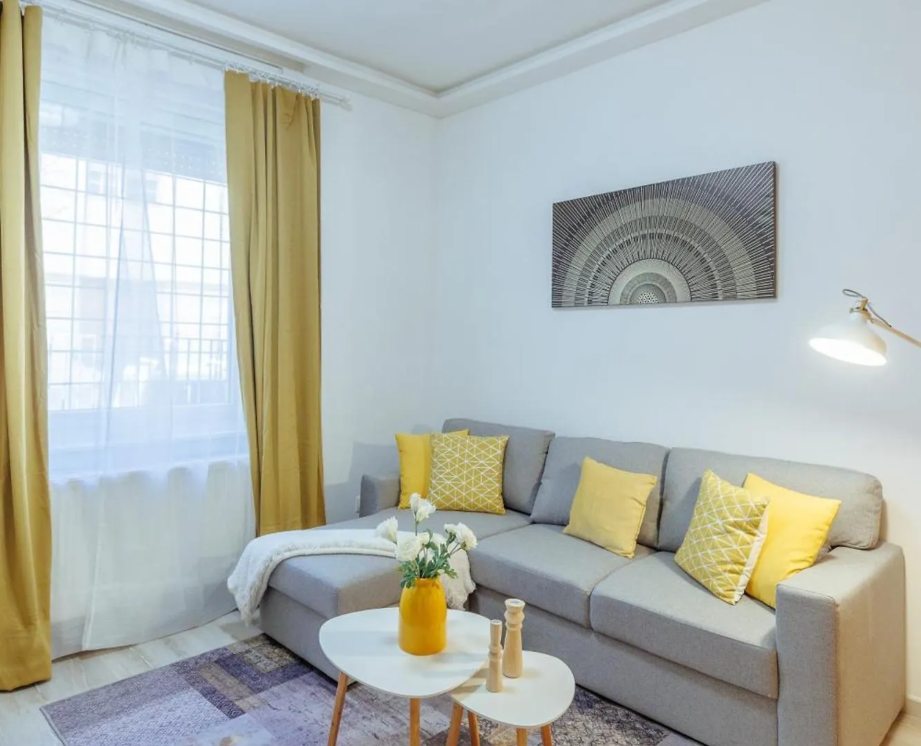 Rise & Shine Apartment Budapest 0*,  Hungary